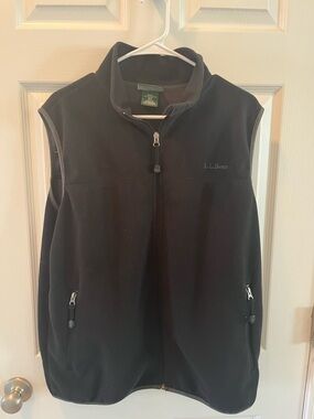 L.L. Bean Black Men's Fleece Vest with Zip Pockets Polartech